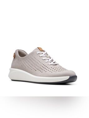 Clarks Un Rio Tie Women’s Sneakers in Stone Nubuck Leather